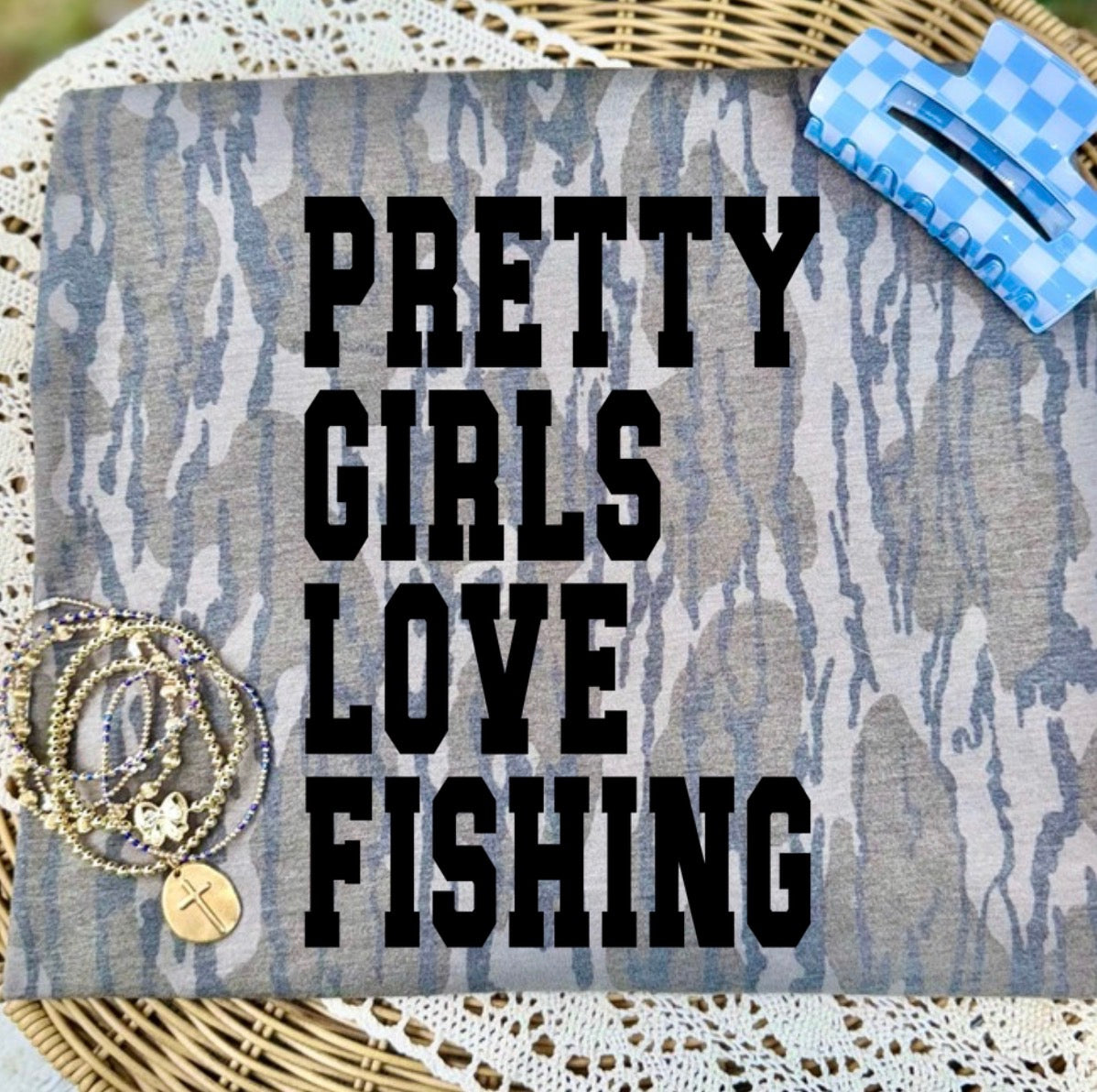 PRETTY GIRLS LOVE FISHING  TRANSFER