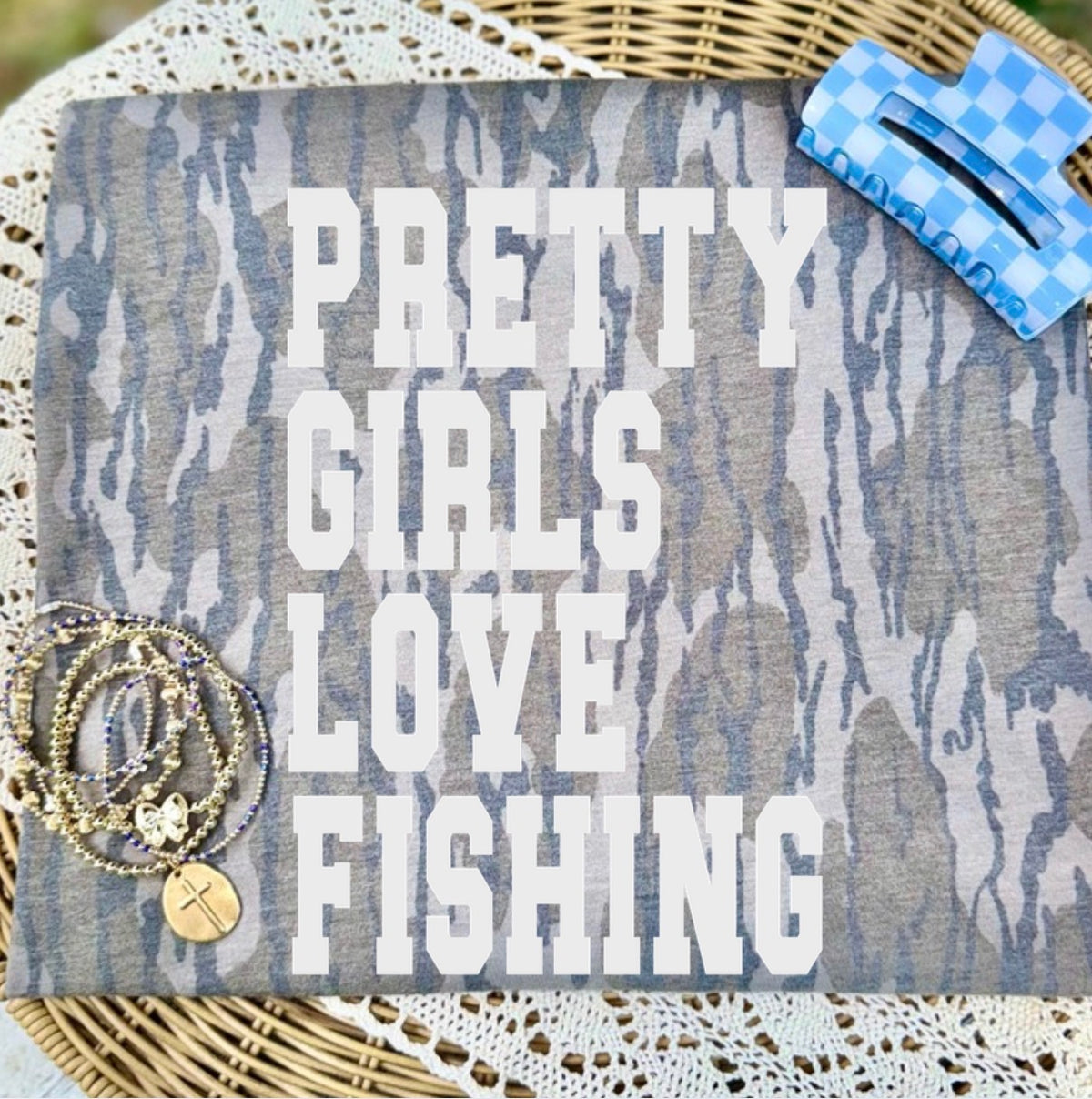 PRETTY GIRLS LOVE FISHING  TRANSFER